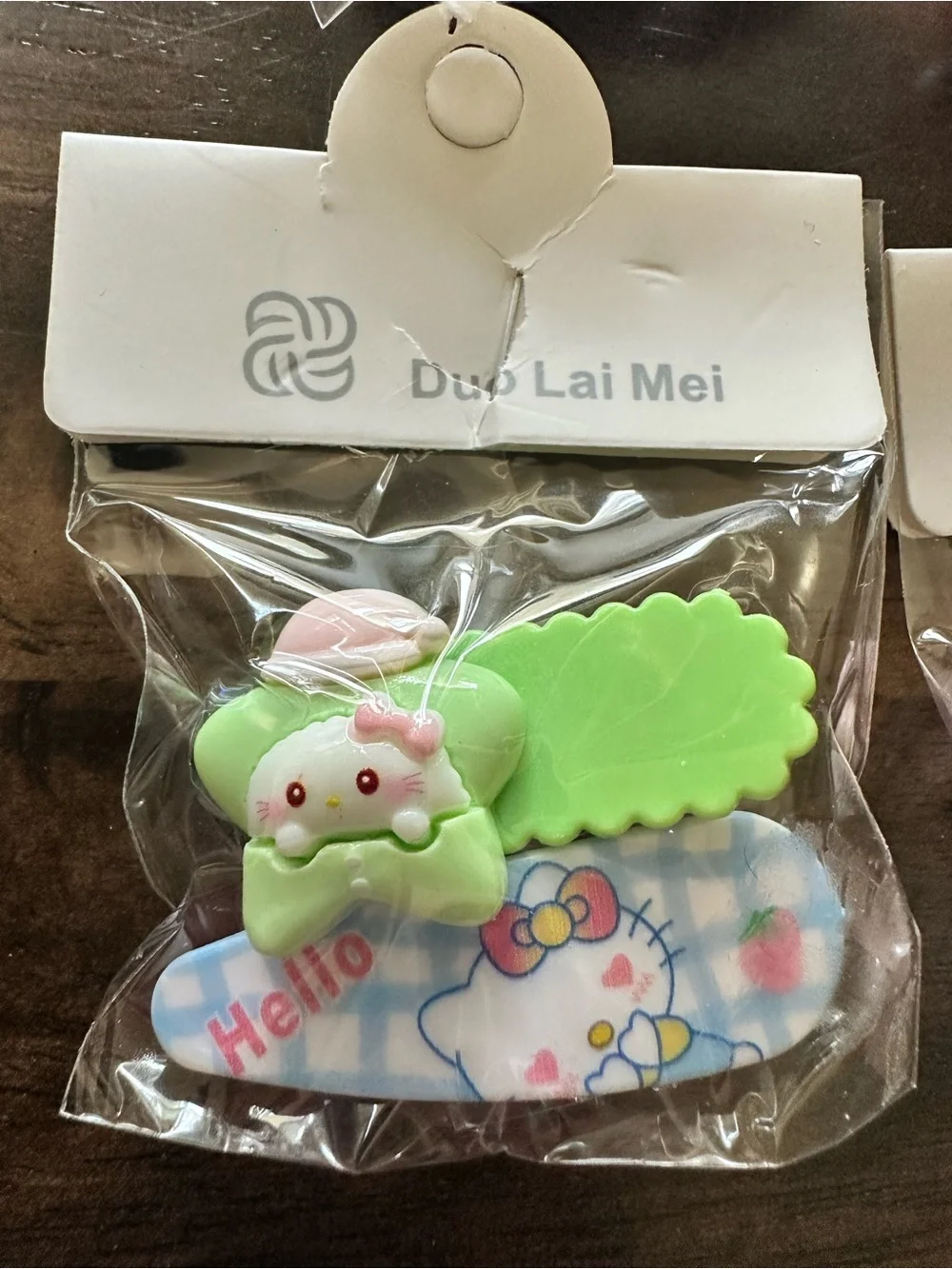 NWT Set of 4 Hello Kitty Child Size Hair Clips Barretts Pink Blue & Green